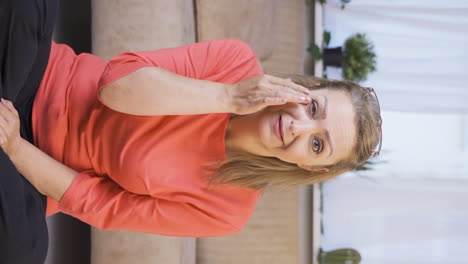 Vertical-video-of-Emotional-woman.